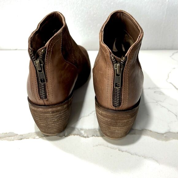 Charles By Charles David | Yasmin Mid Heel Women’s Brown Leather Ankle Boots - Picture 5 of 12